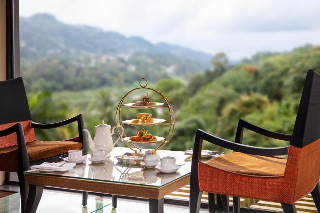 هتل ارل ریجنسی کندی